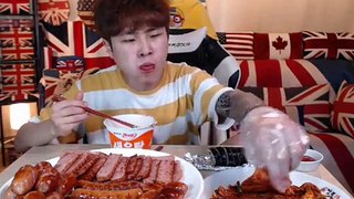 BJ꽃돼지 햄스페셜+소세지+소고기김밥+새우탕+배추김치먹방