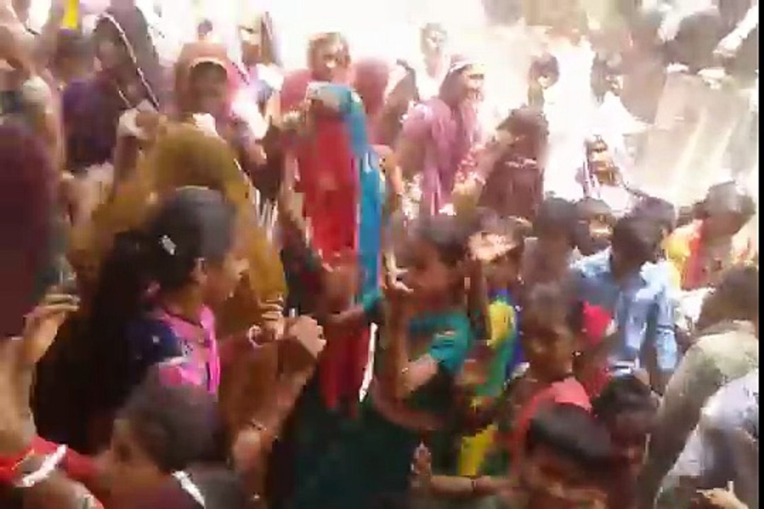 Rajasthani new DJ dance 2017!!marwadi super hit DJ dance 2017,