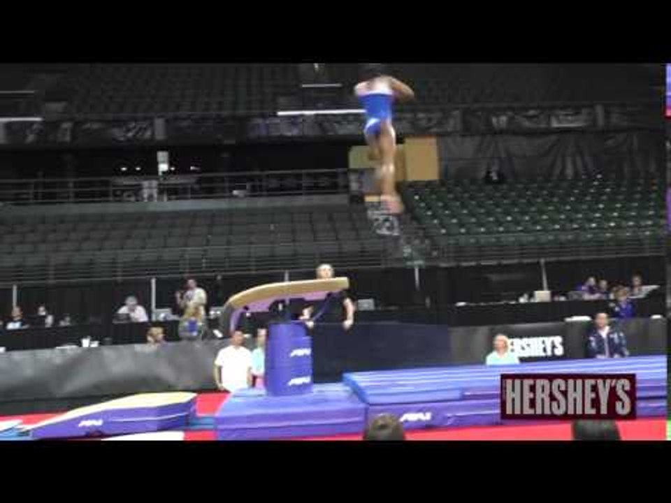 Simone Biles - Vault 1 - 2016 Pacific Rim Championships - Podium Training