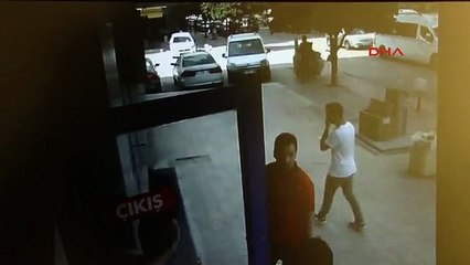 Adana Atık Kağıt Toplarken Girdiği Evden 50 Bin Liralık Hırsızlık Yaptı