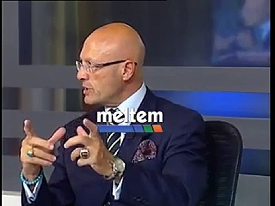Ünlü yazardan flaş iddia: Gökçek'i de alacaklar, eli kulağında!