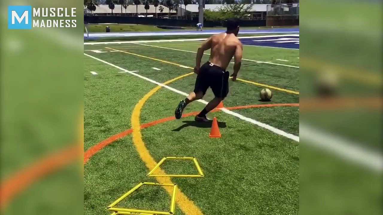Fastest Footwork in The World - Luis Badillo jr. _ Muscle Madness-gCbavGndkgw