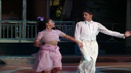 Bài Luân Vũ Mùa Mưa - Thanh Lan, Elvi's Phương