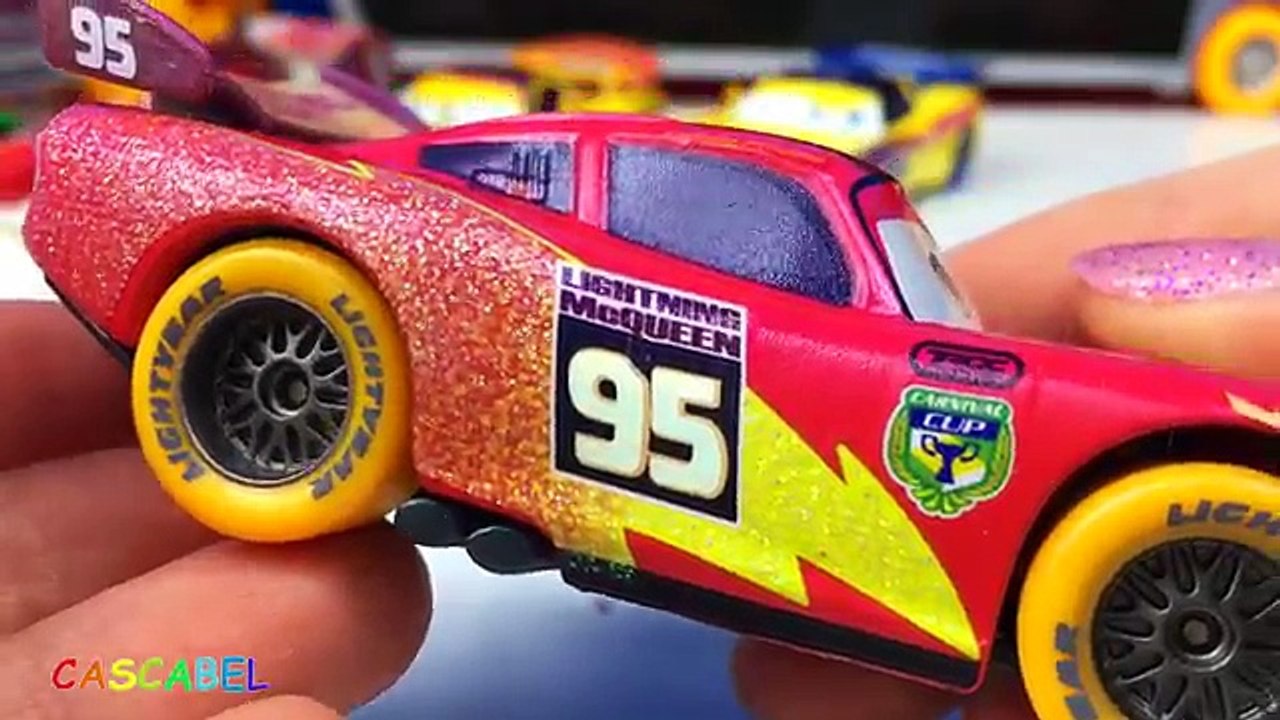 rayo mcqueen que habla juguete