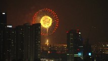 가을밤 수놓는 화려한 불꽃쇼...2017 여의도 불꽃축제 / YTN