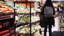 Woman Shares Her Zero Waste Lifestyle Experience