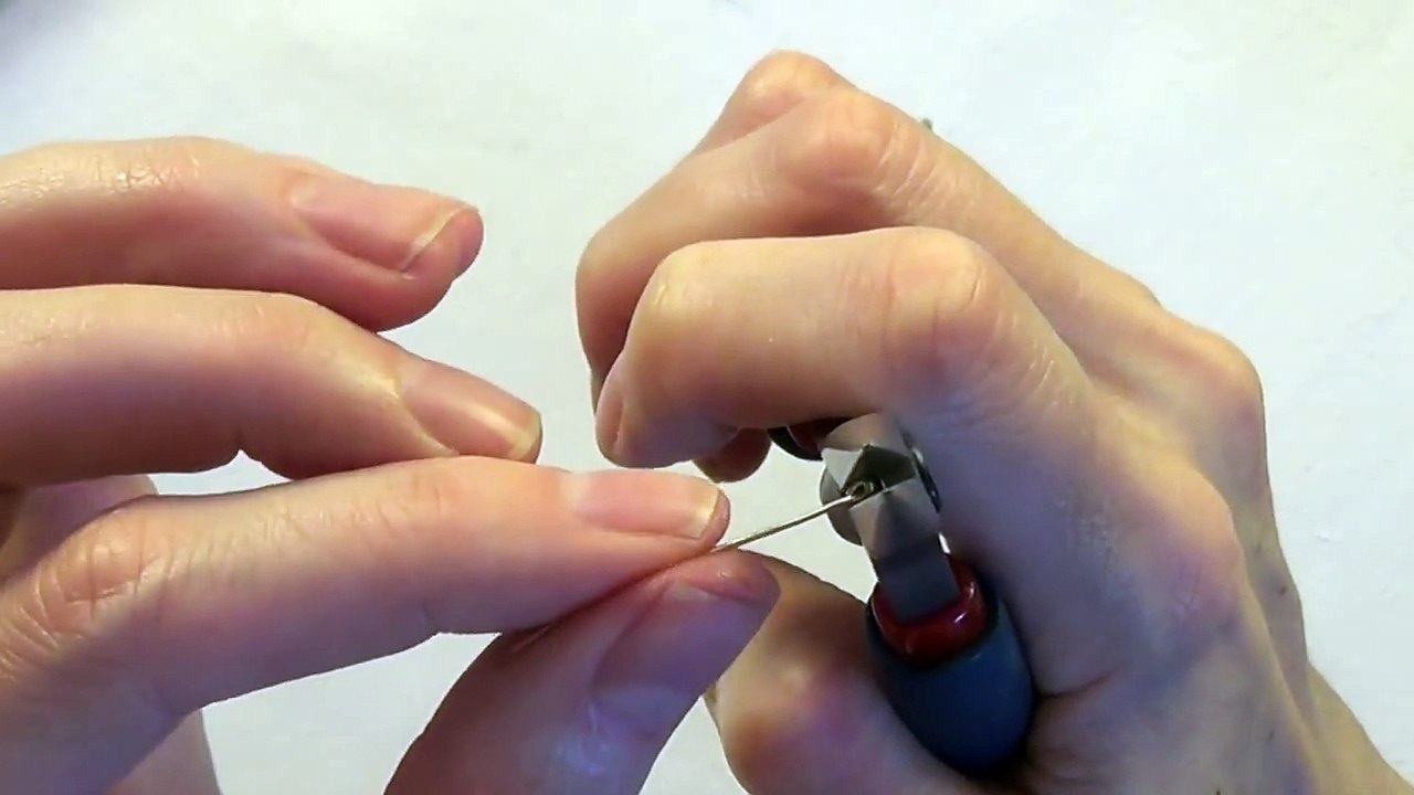 How to Make Bead Dangles - Simple headpin + beaded dangle tutorial