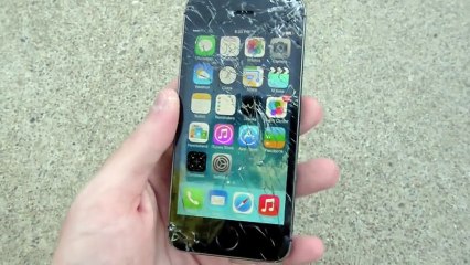 iPhone 5S Razor Sharp Knife Scratch Test