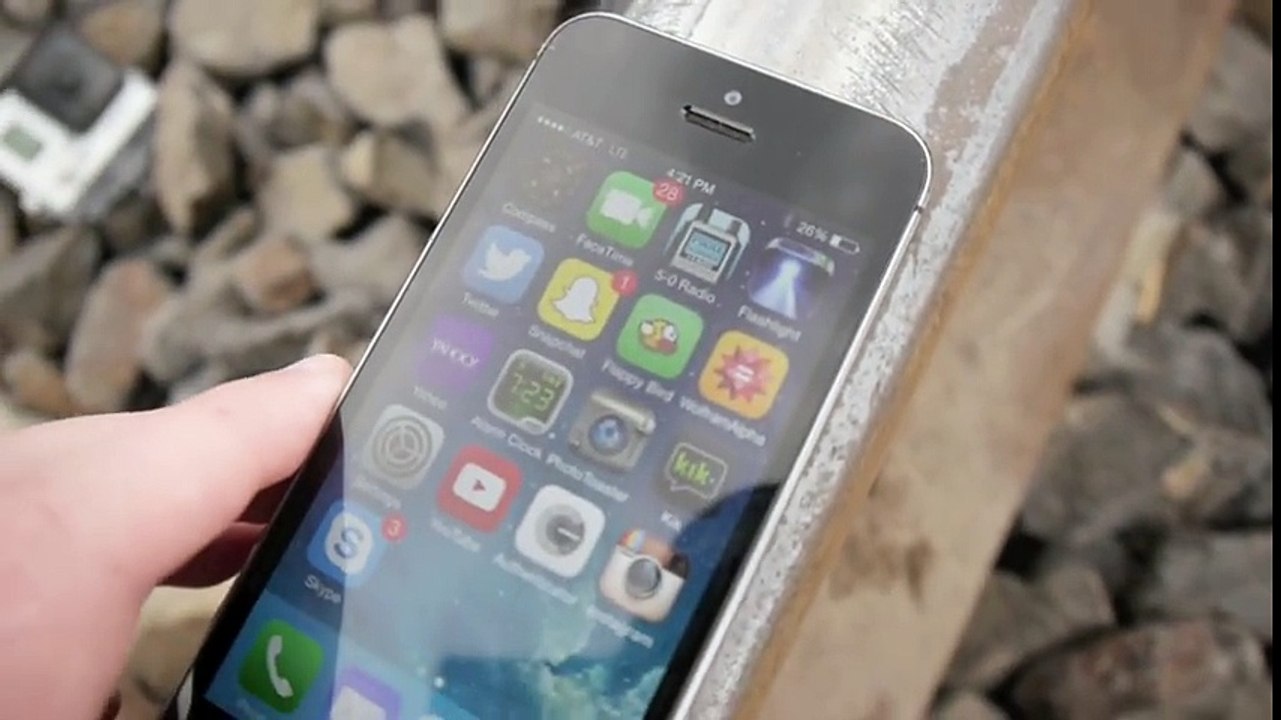 iPhone 5S vs Train - Will it Survive