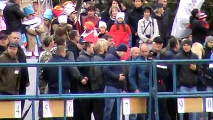 Люди на площади 30.09.2017 год, первое видео