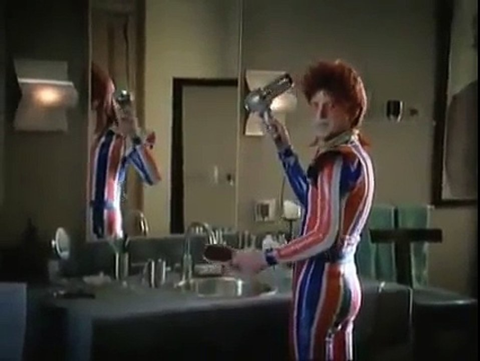 David Bowie Vitell 2003 TV Commercial (Extended version)