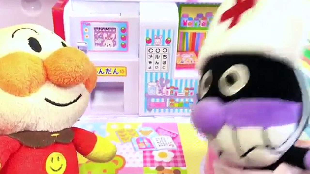 アンパンマン バイキンマンの病院ごっこ遊び❤️お医者さんが診察して注射と緊急手術！スライム 風船 お薬 治療 たまご 救急車 メルちゃん 病院セット ビーズ シシレッド 子供向け おもちゃ アニメ