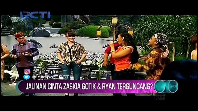Gagal Nikah dengan Ryan? Zaskia Gotik Mau Balikan dengan Vicky Prasetyo?