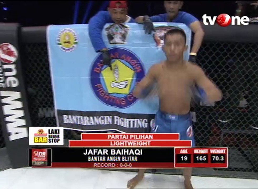 One Pride MMA Light Weight, Alex Cannon VS Jafar Baihaqi