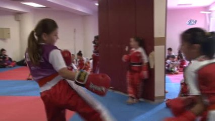 Sadece Rakipleriyle Değil Kendi İkizleriyle de Mücadele Ediyorlar