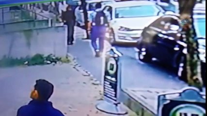 Kadına İğrenç Saldırı Kamerada