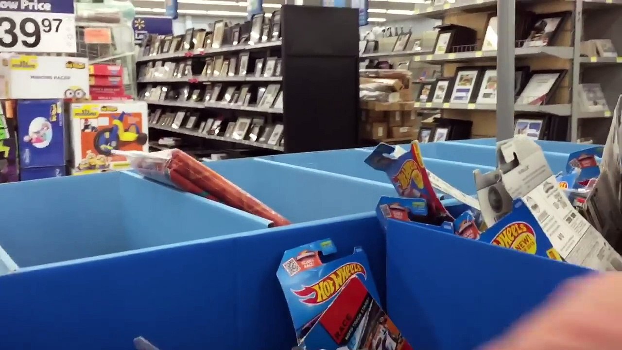ISM $uper Daytona G Case Dump Bin Walmart ISM Hotwheels Treasure Hunting