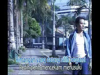 DI SINI DI BATAS KOTA INI#TOMMY J PISSA#INDONESIA#LEFT