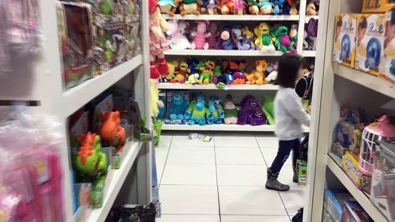 COMPRANDO A CASA DA MINHA BONECA BABY ALIVE