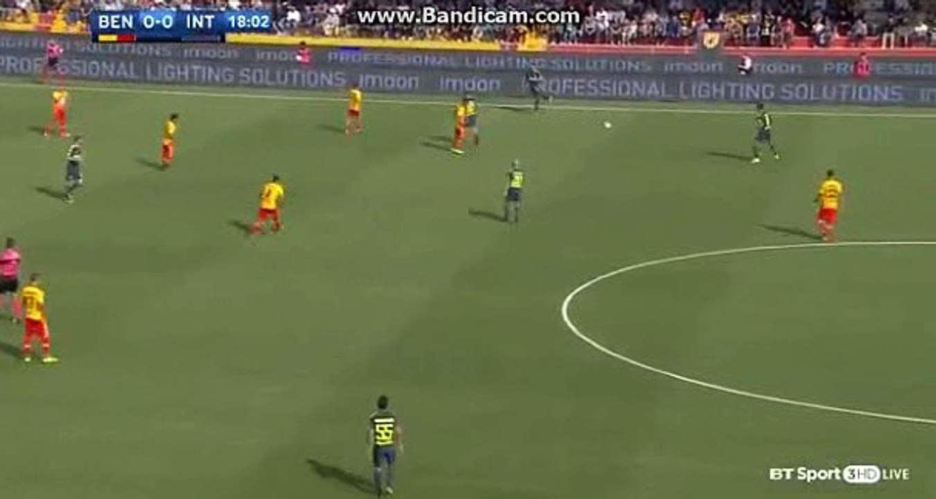 Brozovic goal vs Benevento 0-1 | 01/10/2017