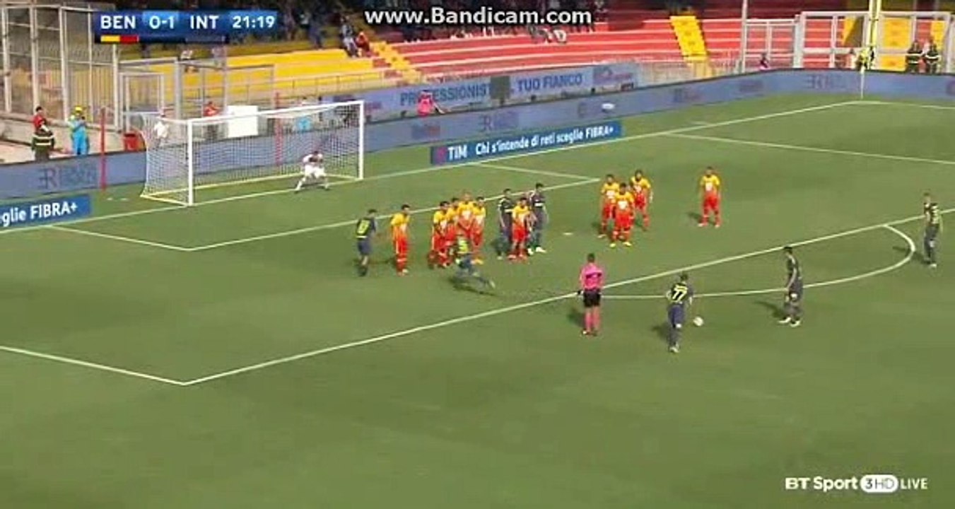 Brozovic goal 0-2 | Benevento vs Inter 01/10/2017