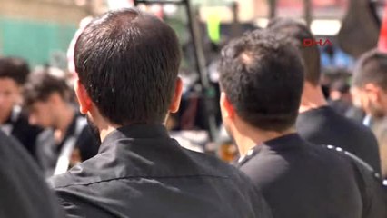 Milyonlarca İranlı Kerbela Şehitlerini Andı