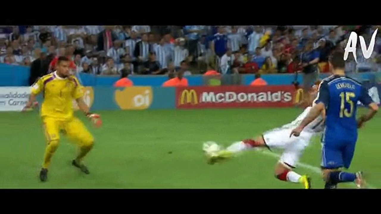 Top 35 Legendary Goals In Football History