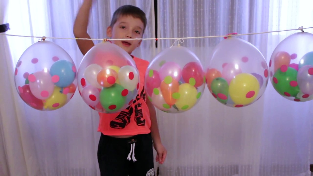 30 Balloons for Babies - Learn Colors with Finger Family Nursery Song and Balloons