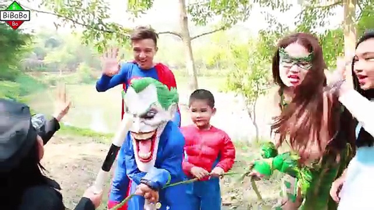 Bibabo ★ Baby Police Spiderman hung on tree Poison Ivy Frozen Elsa was tied by joker Superman