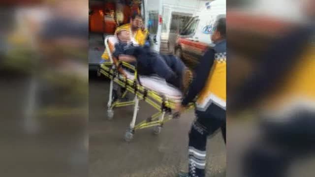 Çevik Kuvvet Polislerini Taşıyan Otobüs Kaza Yaptı