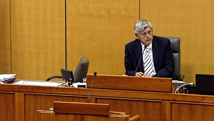 Pernar Reineru: "Neka vrate 22 milijuna kuna, ja ću skinuti majicu!"