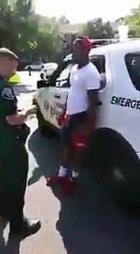 Un policier ridiculisé par un jeune lors d'un contrôle !