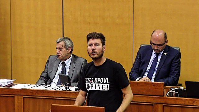 Pernar: Nesretnim kravama je ova država presudila.