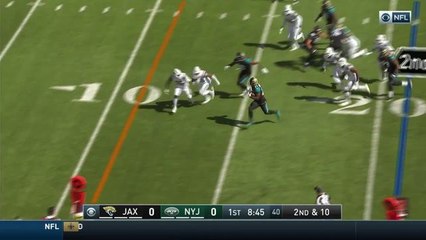 Leonard Fournette picks up 11 down the sideline