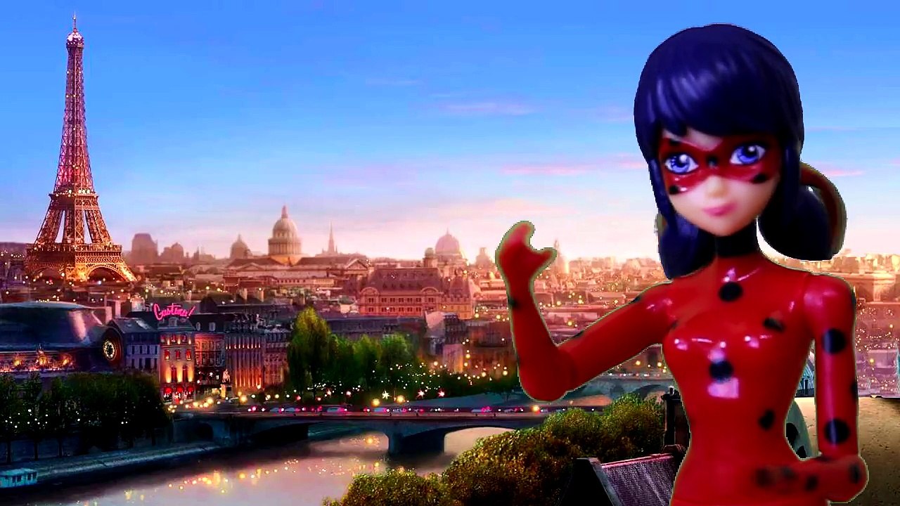 Homem Aranha ROUBA BEIJO de Ladybug e a Salva!! Miraculos As Aventuras de Ladybug Parte 51