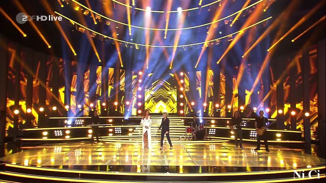 Andrea Berg - Diese Nacht ist jede Sünde wert, Ja ich will & Hitmedley (Willkommen bei Carmen Nebel 30.09.2017)