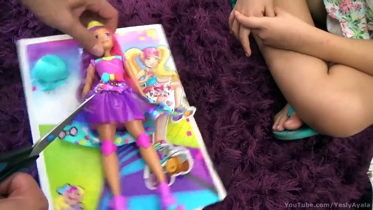 BARBIE EN UN MUNDO DE VIDEOJUEGOS | Unboxing | Review | Revisión