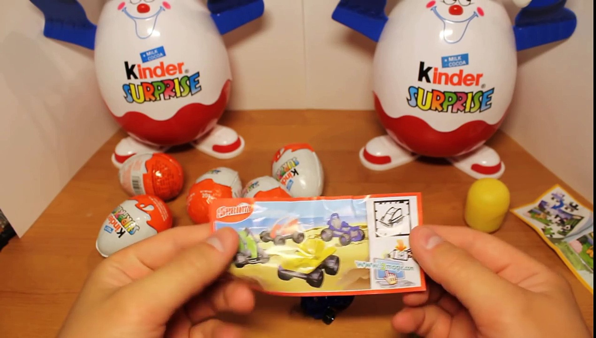 ⁣Распаковка большого яйца FULL OF SURPRISES (BIGGEST Kinder Surprise Seven Pack Egg), Киндер Сюрприз