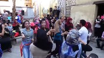 بعد صلاة العيد - بنات القاهرة ترقص على المزمار الصعيدي - ا