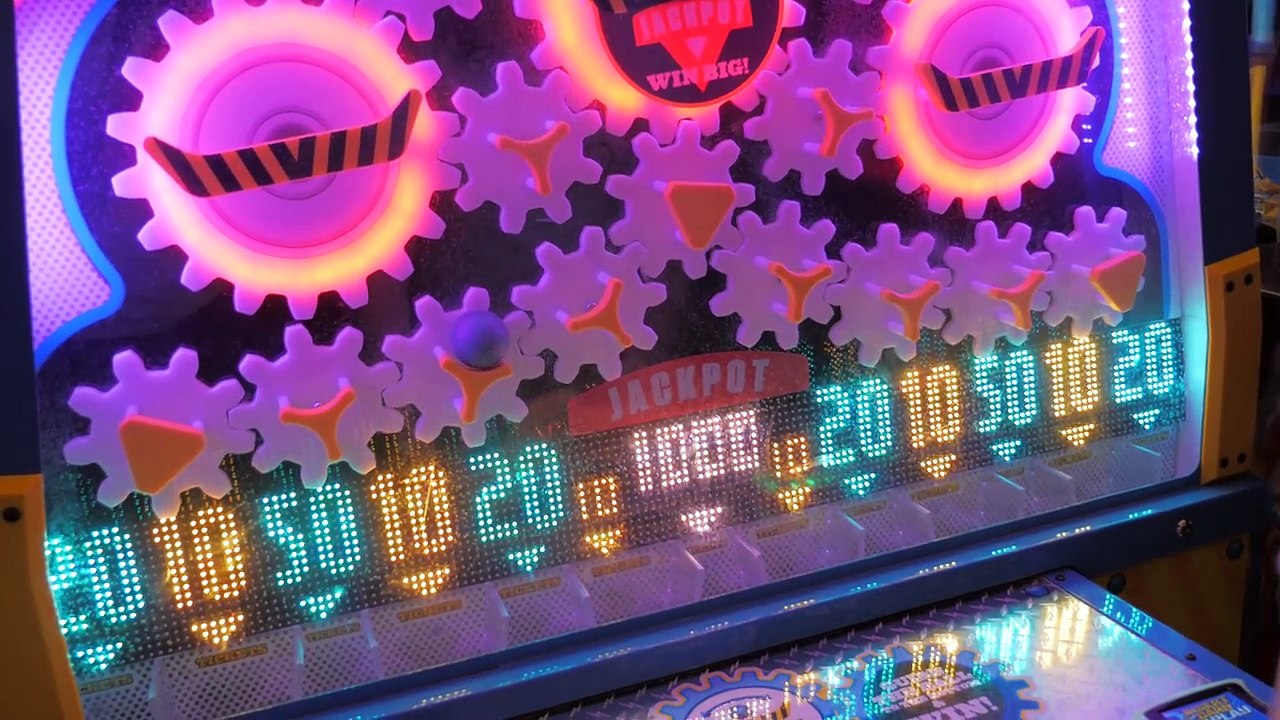 Lets win a drone at Dave and Busters! | The Crane Couple