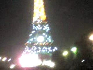 La Tour Eiffel un soir de rugby