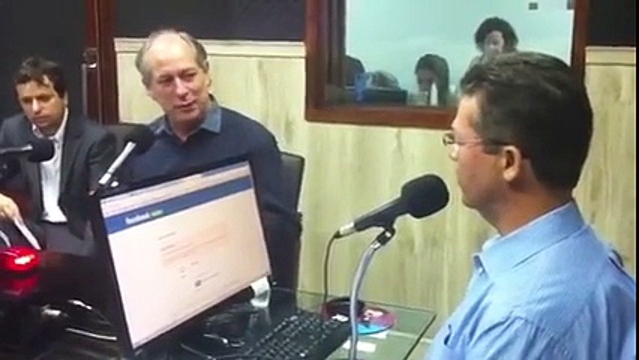 Ciro Gomes - a saída do PSB
