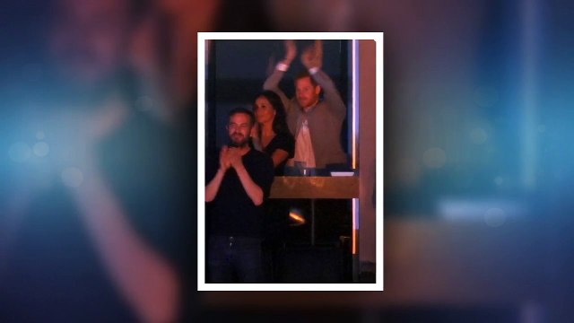 Prince Harry et Meghan Markle, amoureux et réunis en famille aux Invictus Games-CLxsOW9kWSo