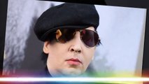 Mari­lyn Manson  - blessé en plein concert, il a été hospi­ta­lisé-r9n-FJcCReI