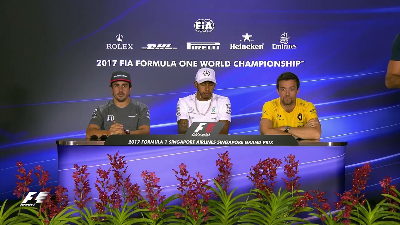 2017 Singapore Grand Prix _ Pre-Race Press Conference-i_tSIK_wvpk