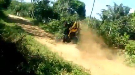 Atv ile Takla Atan Sürücü Hayatını Kaybetti