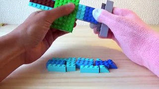 Building a LEGO airplane, using Classic 10698 (レゴ：飛行機 作り方)