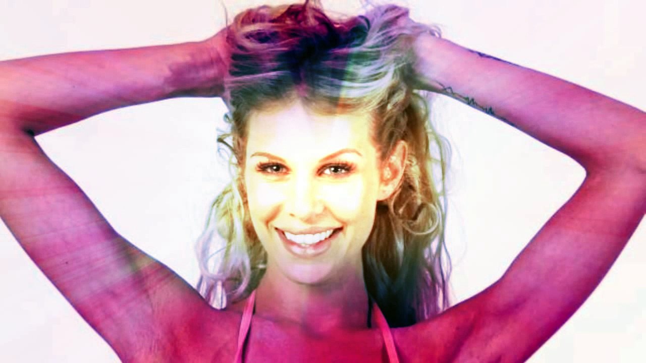 Adixia isolée dans les Marseillais VS le reste du Monde  Elle se confie-unMU89YRaeY