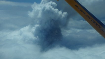 Vanuatu: un volcan provoque l'évacuation totale d'une île
