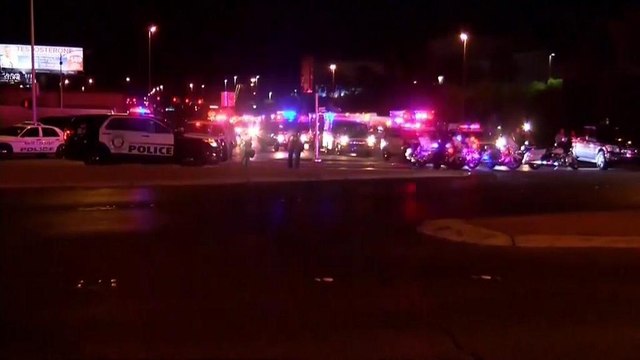 Spari a concerto country a Las Vegas, almeno venti morti